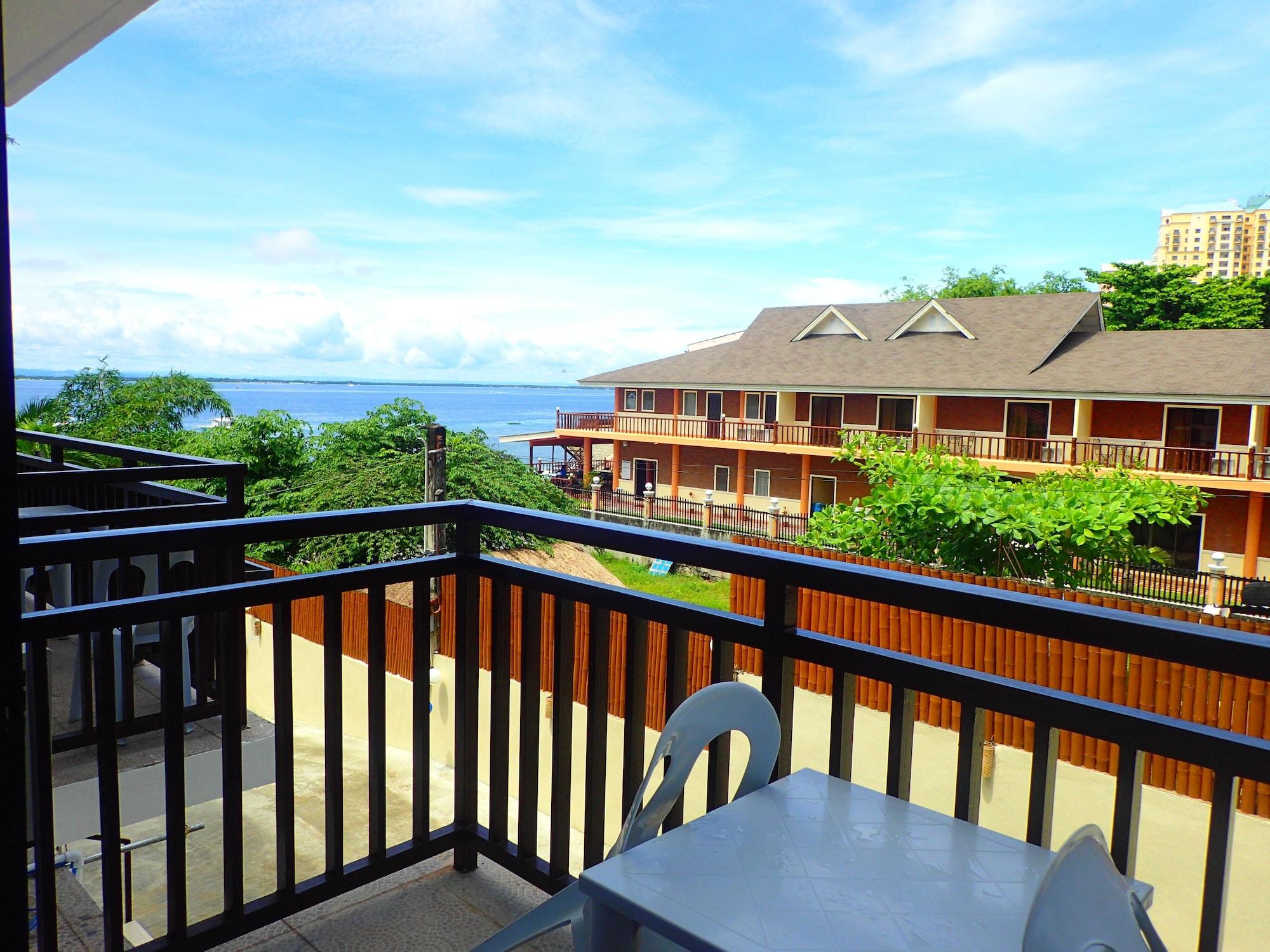 Aozora Seaside Mactan Hotel Lapu-Lapu City Exterior photo