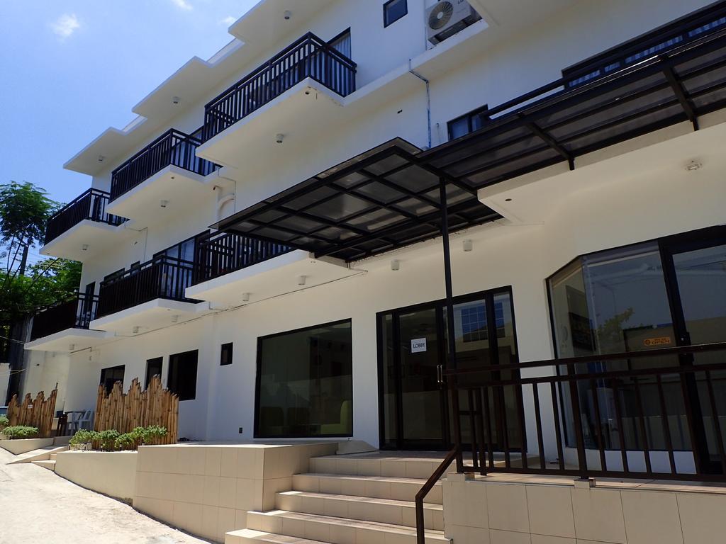 Aozora Seaside Mactan Hotel Lapu-Lapu City Exterior photo