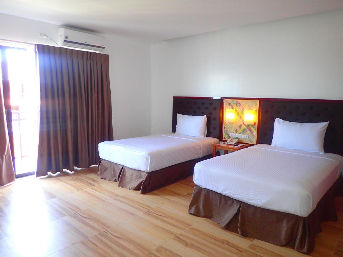 Aozora Seaside Mactan Hotel Lapu-Lapu City Exterior photo