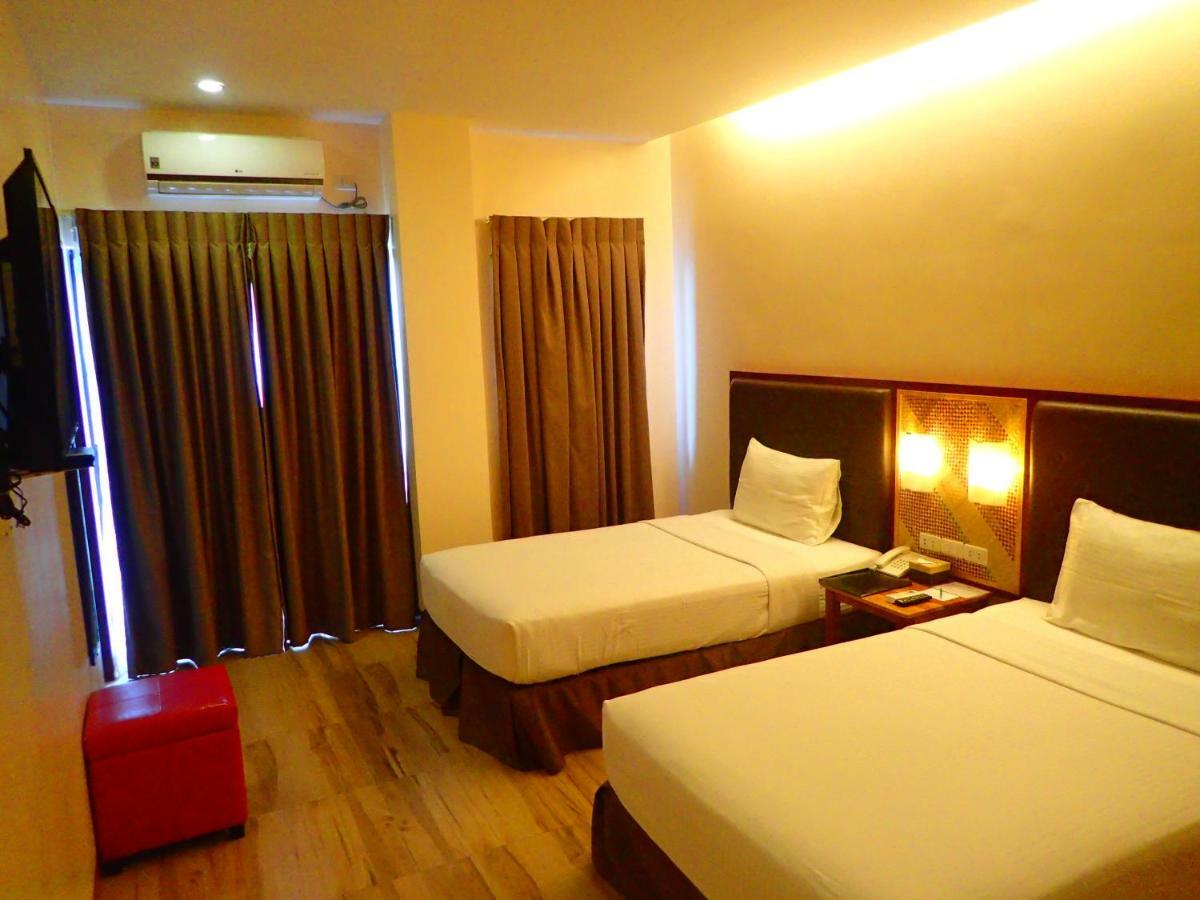Aozora Seaside Mactan Hotel Lapu-Lapu City Exterior photo
